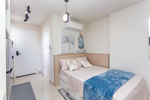 Apartamento para locacao no Centro em Curitiba com 20,45m² por R$ 2.100,00