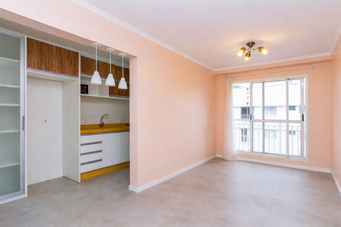 Apartamento para locacao no Portão em Curitiba com 72,6m² por R$ 3.200,00