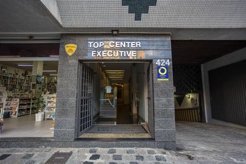 Salas/Conjuntos para locacao no Centro em Curitiba com 66,33m² por R$ 3.000,00