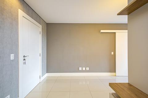 Apartamento para locacao no Alto da Rua XV em Curitiba com 50,17m² por R$ 3.200,00