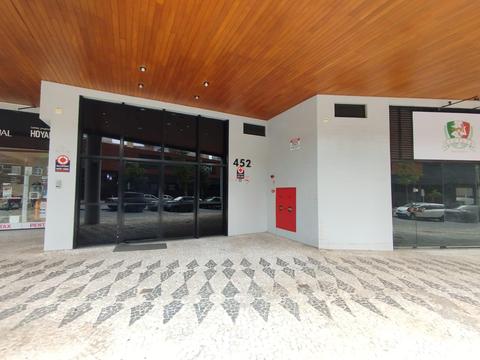 Salas/Conjuntos para locacao no Água Verde em Curitiba com 35,35m² por R$ 1.175,00