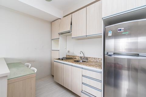Apartamento para locacao no Centro em Curitiba com 32,76m² por R$ 2.000,00