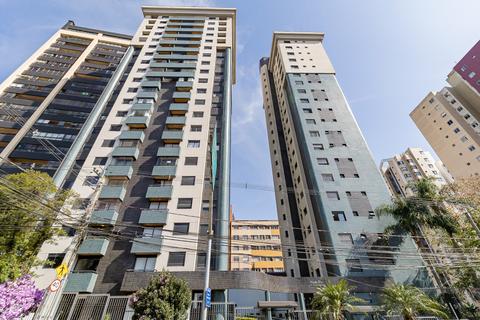Apartamento para locacao no Cristo Rei em Curitiba com 100,83m² por R$ 2.600,00