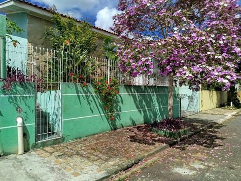 Casa Residencial para locacao no Tarumã em Curitiba com 0m² por R$ 5.200,00