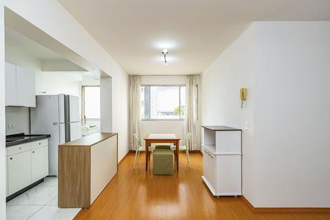 Apartamento para locacao no Cristo Rei em Curitiba com 56,34m² por R$ 2.500,00