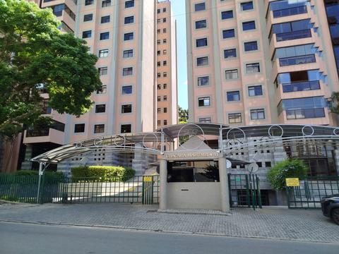 Apartamento para locacao no Ahú em Curitiba com 394,67m² por R$ 8.500,00