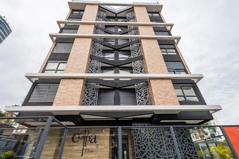 Apartamento para locacao no Mercês em Curitiba com 121,92m² por R$ 9.000,00