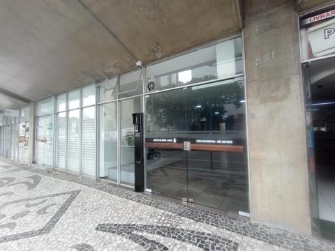 Apartamento para locacao no Centro em Curitiba com 45,21m² por R$ 1.490,00