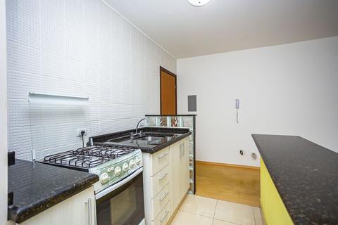 Apartamento para locacao no Centro em Curitiba com 42,81m² por R$ 1.900,00