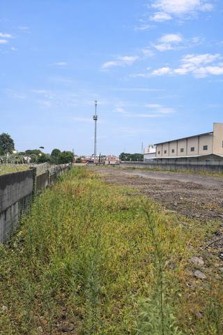 Terreno Comercial para locacao no ORLEANS em Curitiba com 3.292m² por R$ 15.000,00