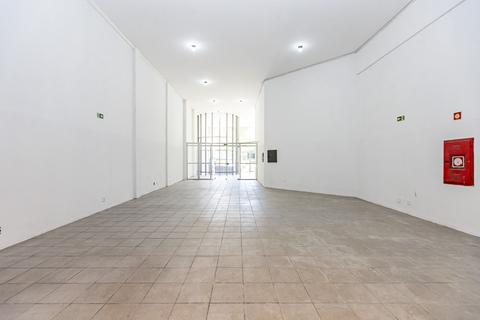 Loja para locacao no Centro em Curitiba com 300m² por R$ 9.000,00