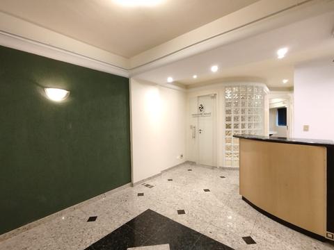 Salas/Conjuntos para locacao no Batel em Curitiba com 56,92m² por R$ 2.900,00