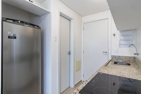 Apartamento para locacao no Novo Mundo em Curitiba com 32,75m² por R$ 2.300,00