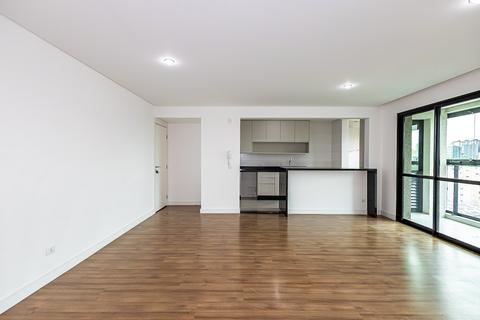 Apartamento para locacao no Água Verde em Curitiba com 90,04m² por R$ 4.200,00