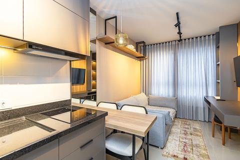 Apartamento para locacao no Centro em Curitiba com 52,09m² por R$ 3.500,00