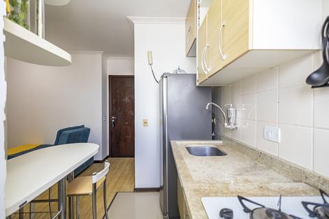 Apartamento para locacao no Centro em Curitiba com 28,59m² por R$ 2.000,00