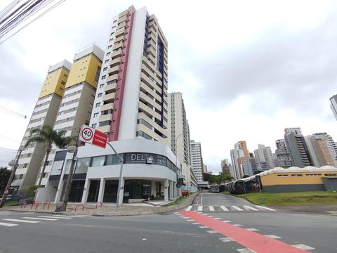 Apartamento para locacao no Cabral em Curitiba com 49,34m² por R$ 2.000,00