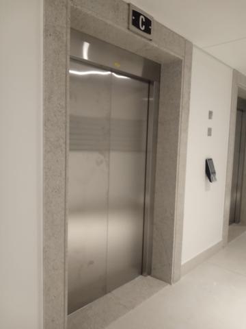 Salas/Conjuntos para locacao no Centro em Curitiba com 55,12m² por R$ 5.500,00