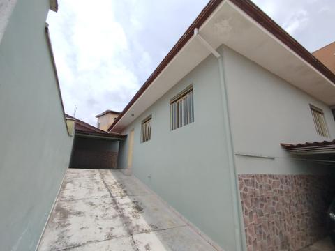 Casa Residencial para locacao no Bairro Alto em Curitiba com 70m² por R$ 1.900,00