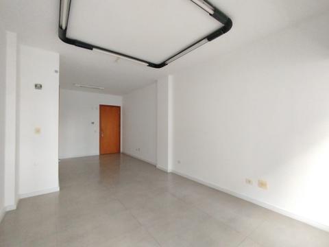 Salas/Conjuntos para locacao no Água Verde em Curitiba com 35,35m² por R$ 1.175,00