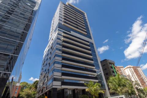 Apartamento para locacao no Centro Cívico em Curitiba com 57,36m² por R$ 4.000,00